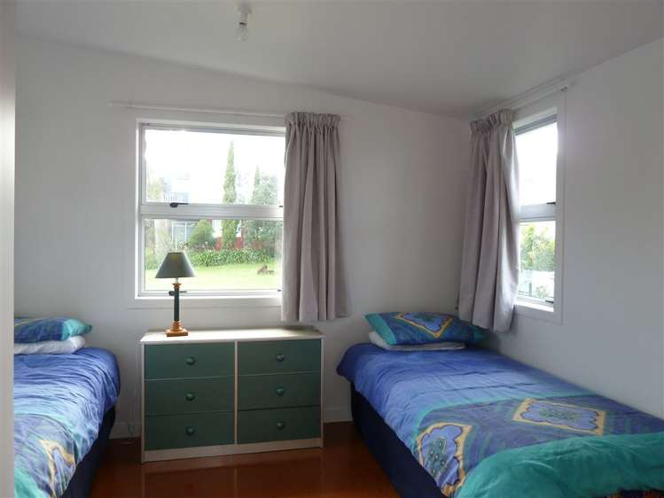 176 Ocean Beach Road Tairua_11