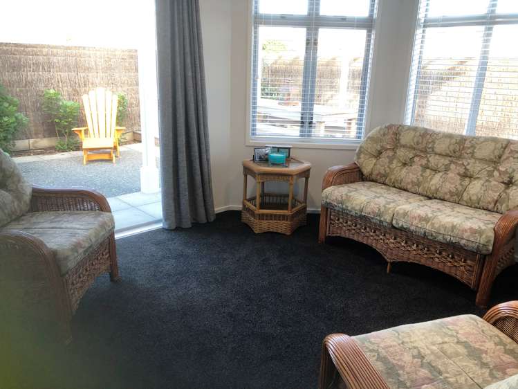 31 Tory Street Petone_11