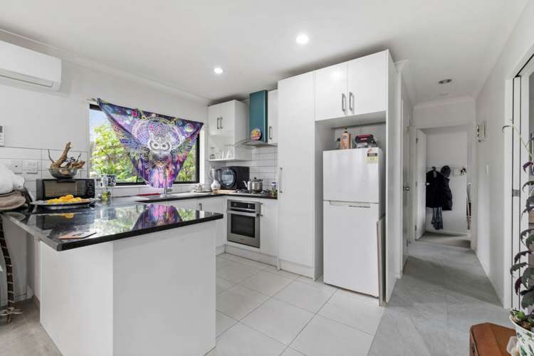 9 & 9A Malvina Place Bucklands Beach_17