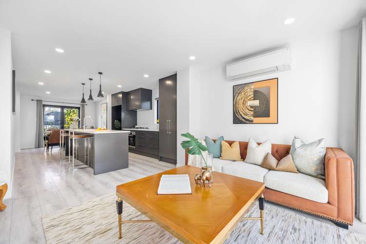 4 Lords Way Silverdale_8