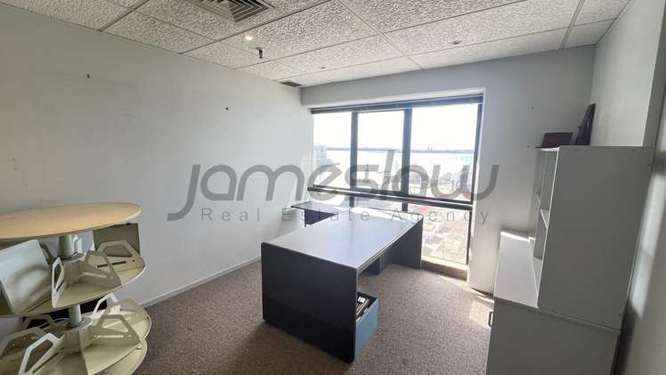 Level 8, Suite 8.02/152 Quay Street City Centre_4