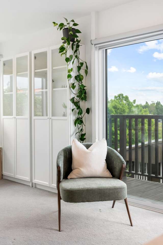 2/37 Ripon Crescent Meadowbank_4