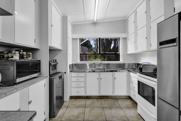 5610 South Road Rahotu_12