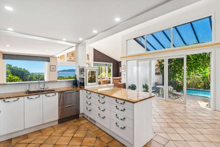 61 Wharemauku Road Raumati Beach_10