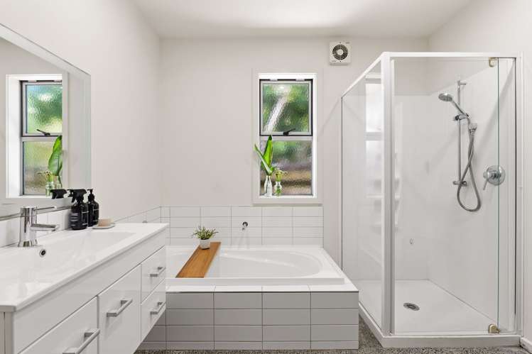 34a Wairere Road Wainui_12