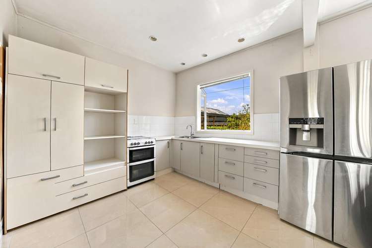 32 Redman Road Papakura_4