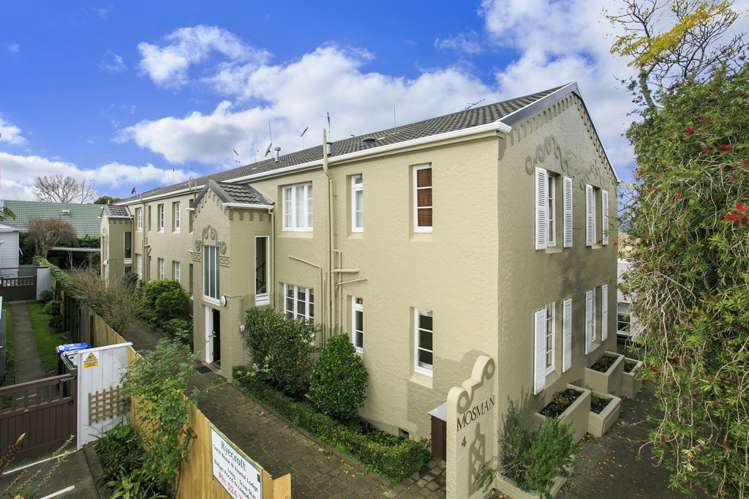 2/4 Sarawia Street Newmarket_1