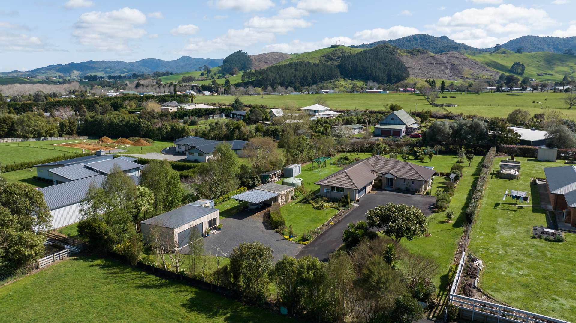 6 Colesburg Lane Waihi_0