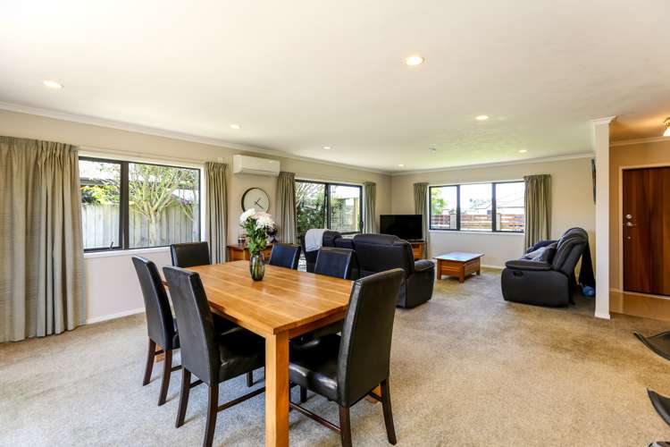 9 Coby Sydney Drive Bell Block_24