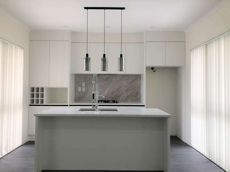 9 Warbler Crescent Papakura_1