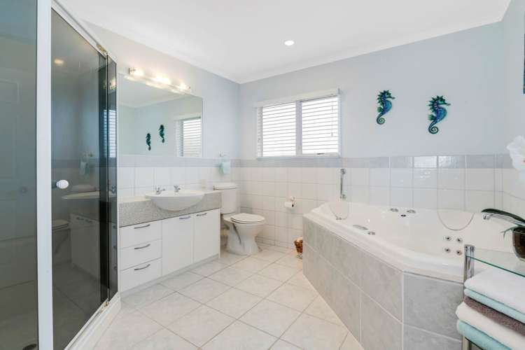 20 Clansman Terrace Gulf Harbour_15