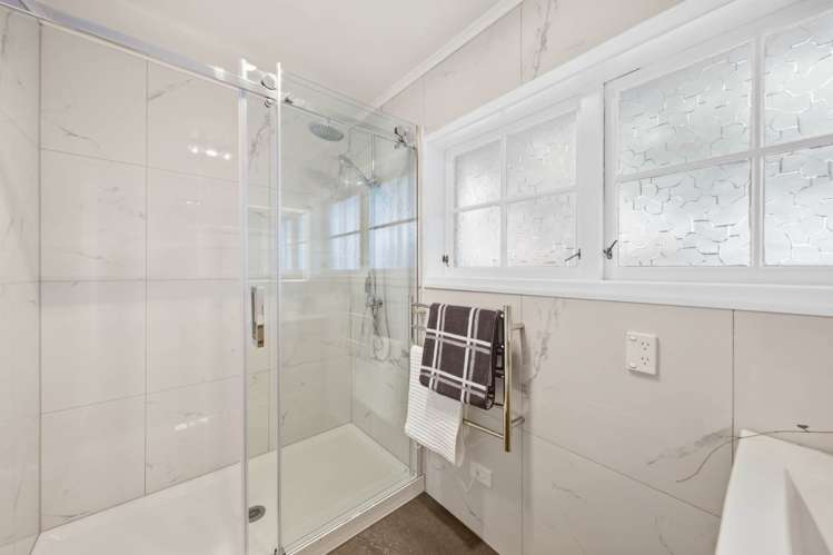 1/6 Plane Street Avondale_12