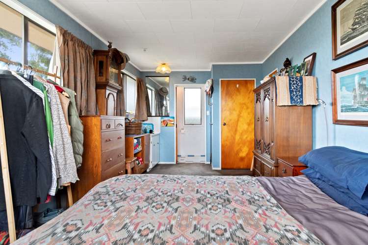 64 Welcome Bay Road Welcome Bay_11