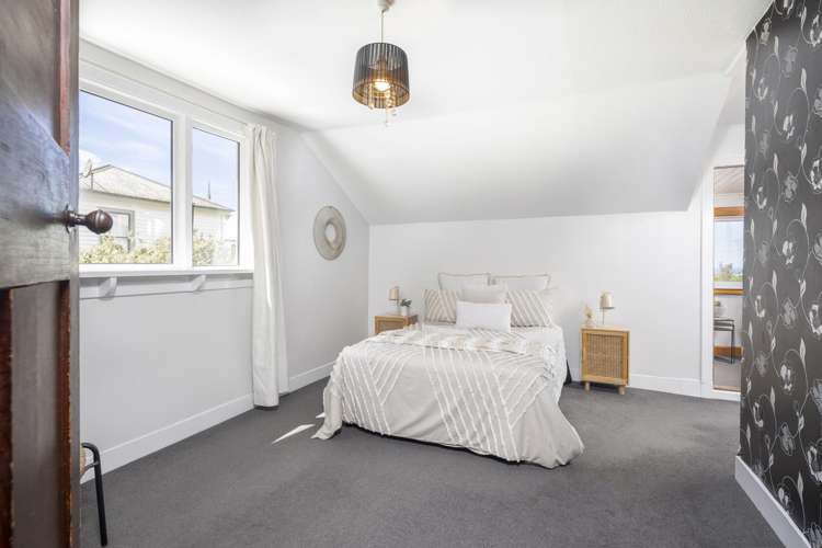 373 York Place Central City_11