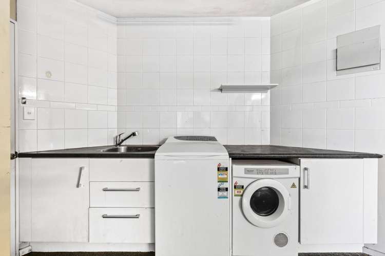 90 Champion Road Richmond_16