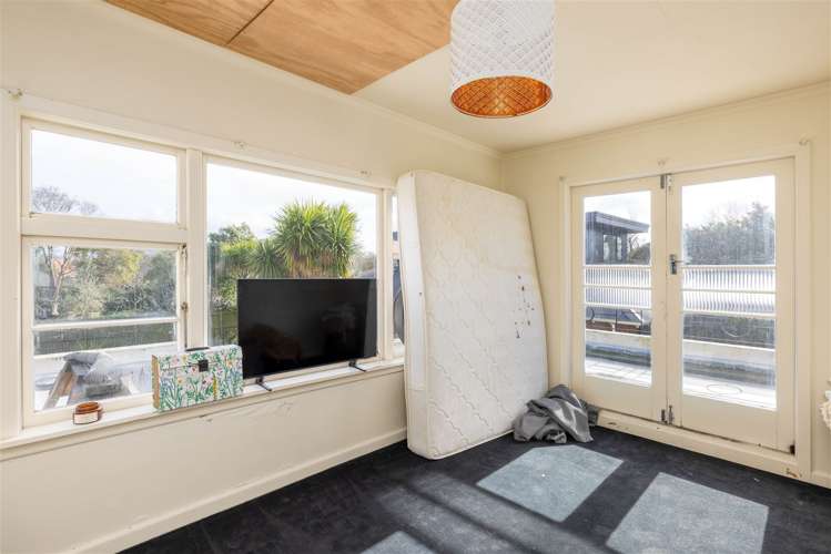 237a Eastern Terrace Sydenham_9