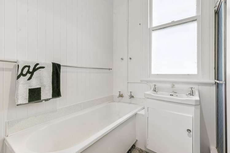 18 Kainui Road Hataitai_16