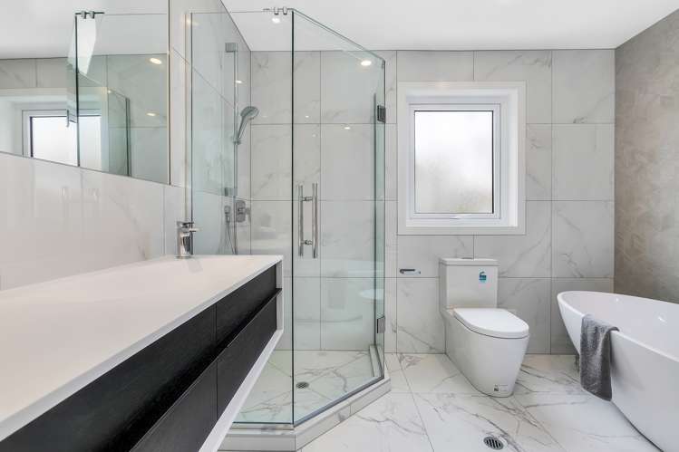 19 Scarboro Terrace Murrays Bay_9