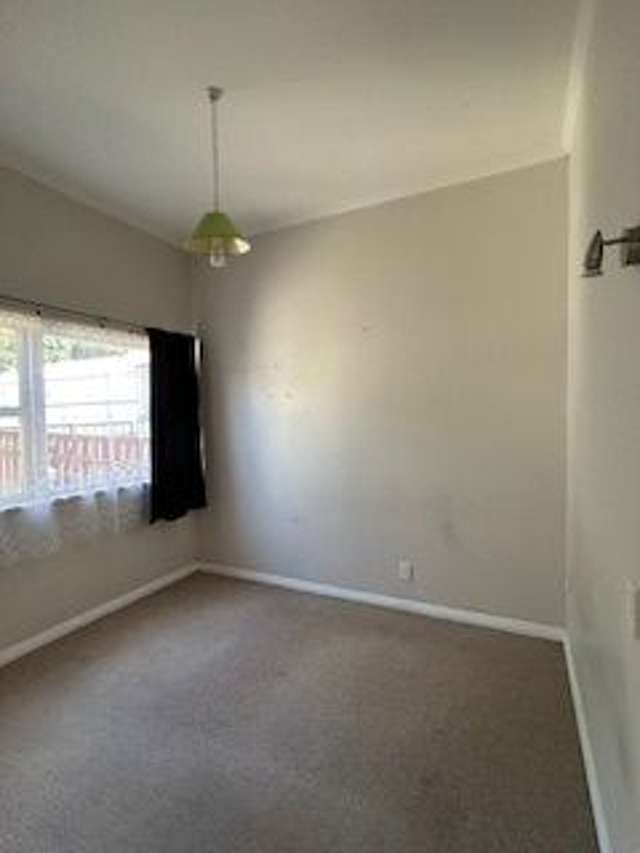 96 Derwent Street Island Bay_1