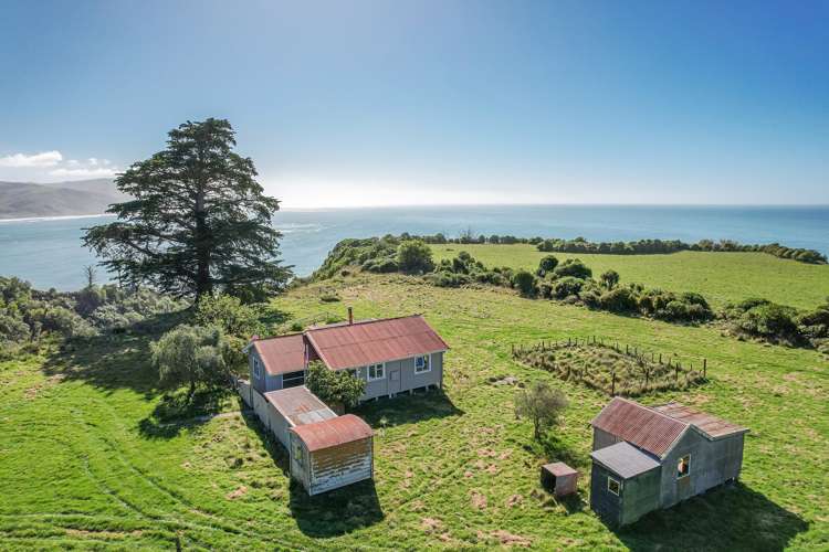 33 Manuka Bay Road Domett_0