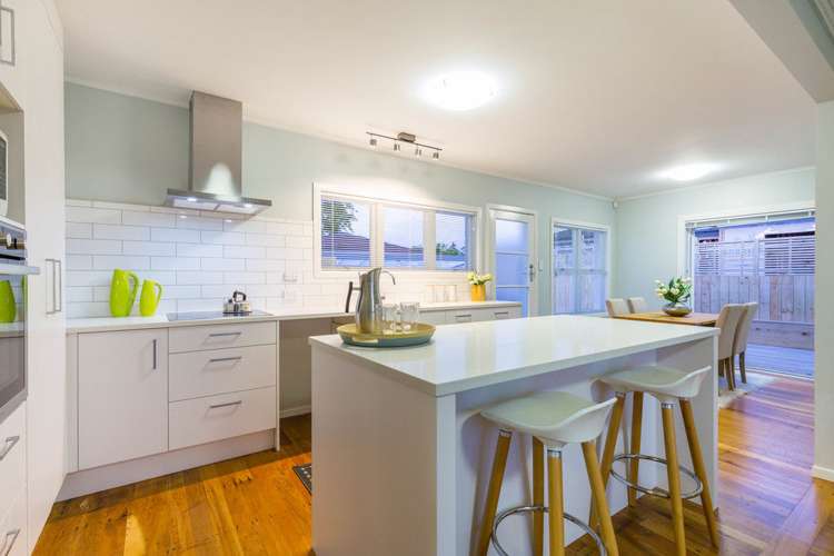 140 Clevedon Road Papakura_12