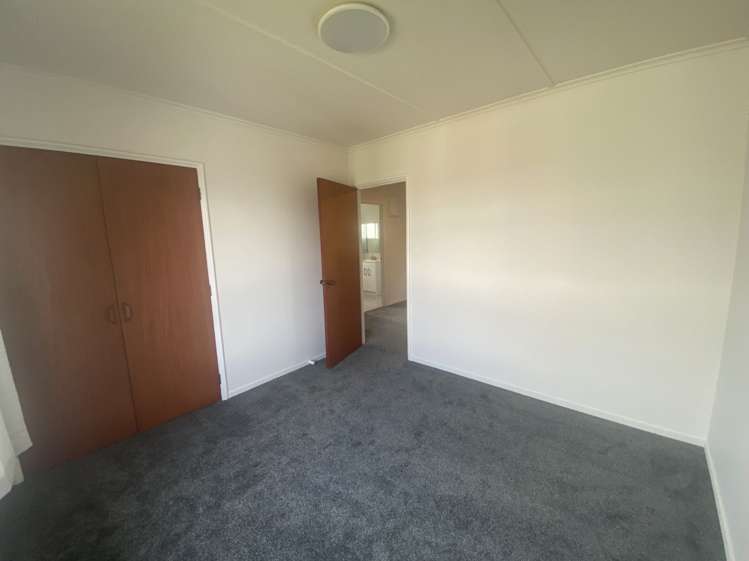 14 Reynella Drive Massey_14