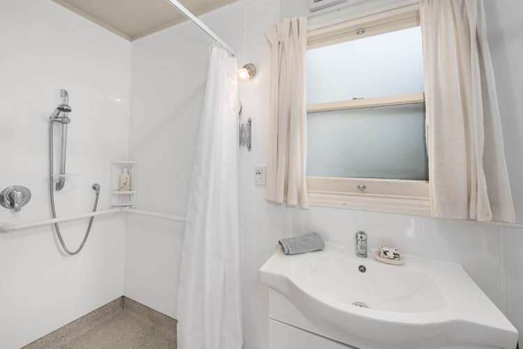 21 Vauxhall Road Devonport_14