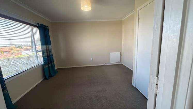 1/104 Sandspit Road 10697_10