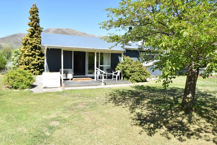 2 Keene Place Omarama_11