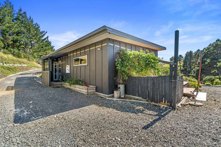 397 Ruapuke Road Raglan_5