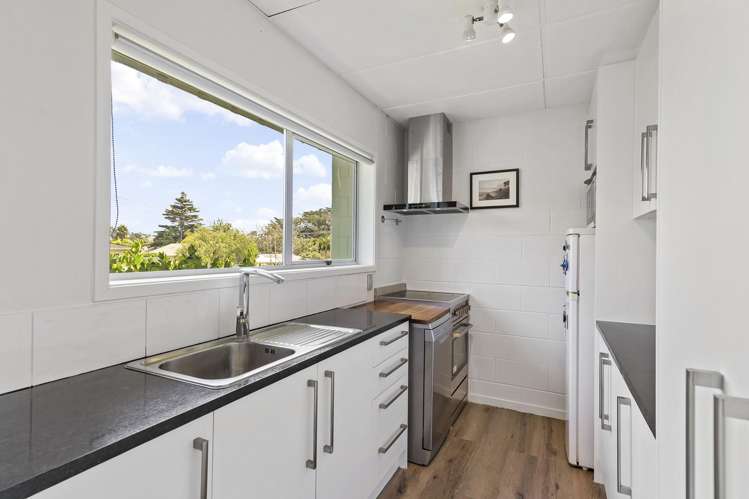 1/1A Park Avenue Birkenhead_6