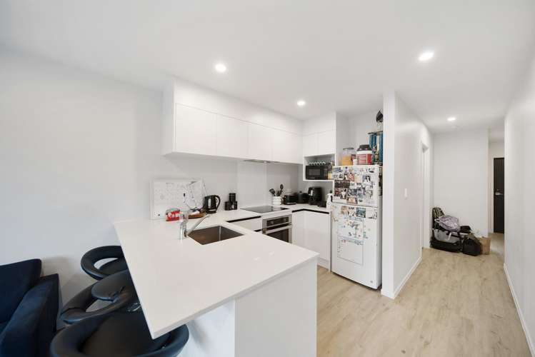 28/137 Hall Avenue_3