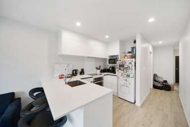 28/137 Hall Avenue_4