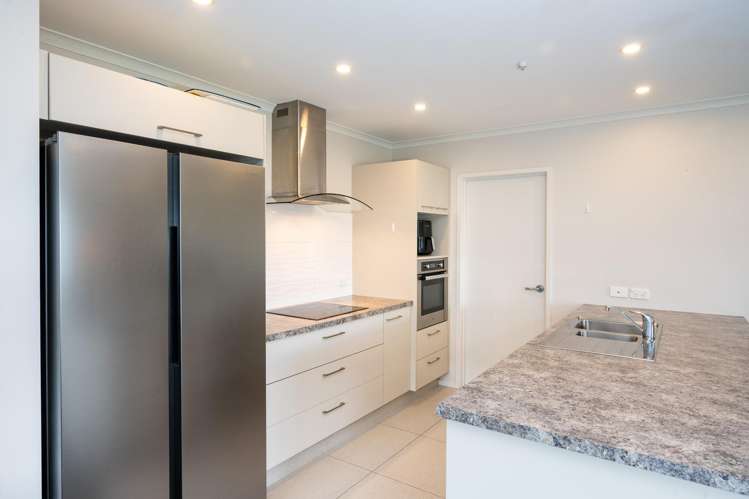 25 Aparima Place Awatoto_4