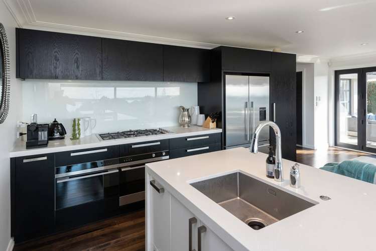 35 Montgomery Crescent Cockle Bay_9