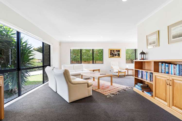 17 Heyington Way East Tamaki Heights_16