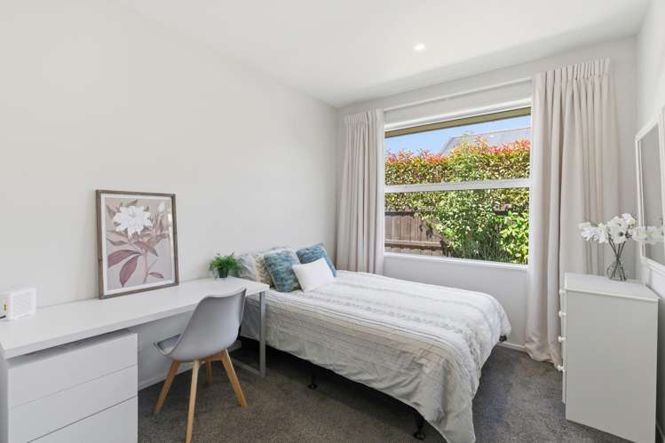 8 Oaks Drive Lincoln_23