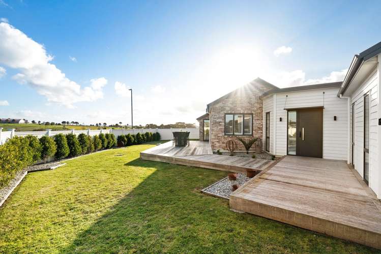 47 Angiangi Crescent Beachlands_14
