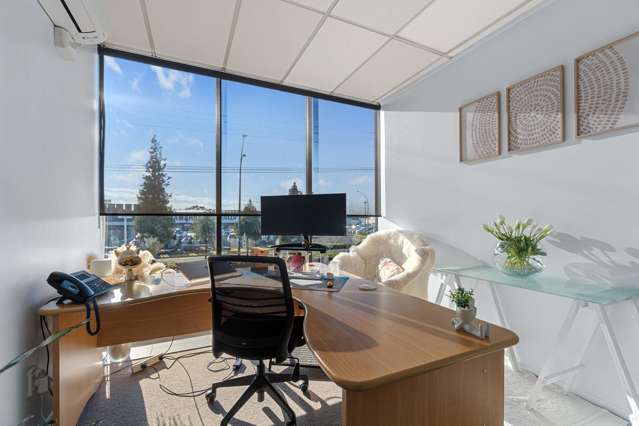 1B/543 Te Rapa Road Te Rapa_1
