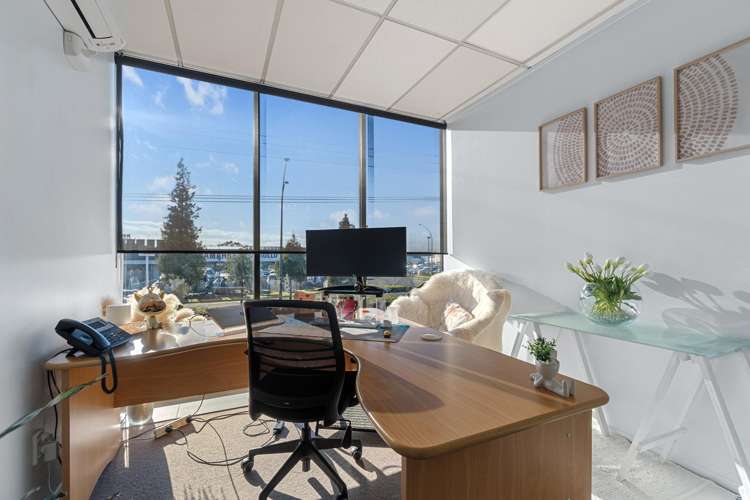 1B/543 Te Rapa Road Te Rapa_1