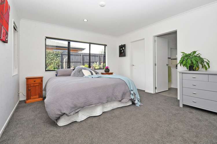 7 Mandalay Place Waiuku_9