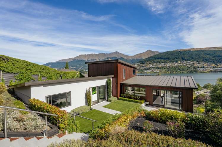 560 Peninsula Road Kelvin Heights_17