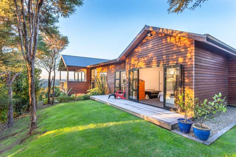 287 Forest Hill Road Waiatarua_17