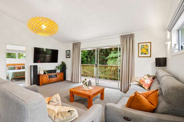 30 Opanuku Road_3