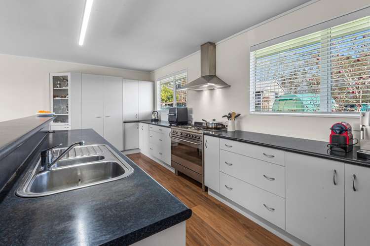 32 Draffin Road Poroti_2