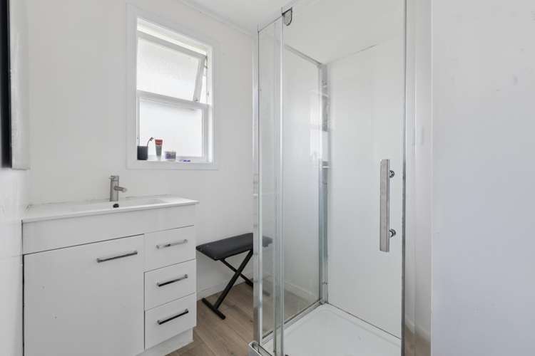 11 Garth Place Manurewa_5