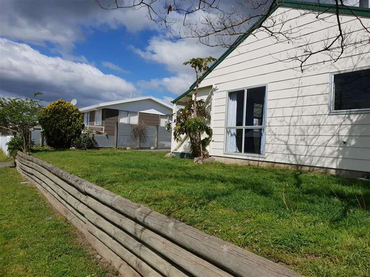 315A Flaxmere Avenue 10480_1