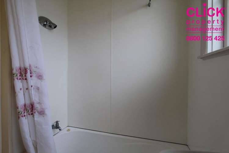 64 Riselaw Road Calton Hill_9