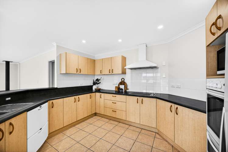 9 Athol Place Algies Bay_5