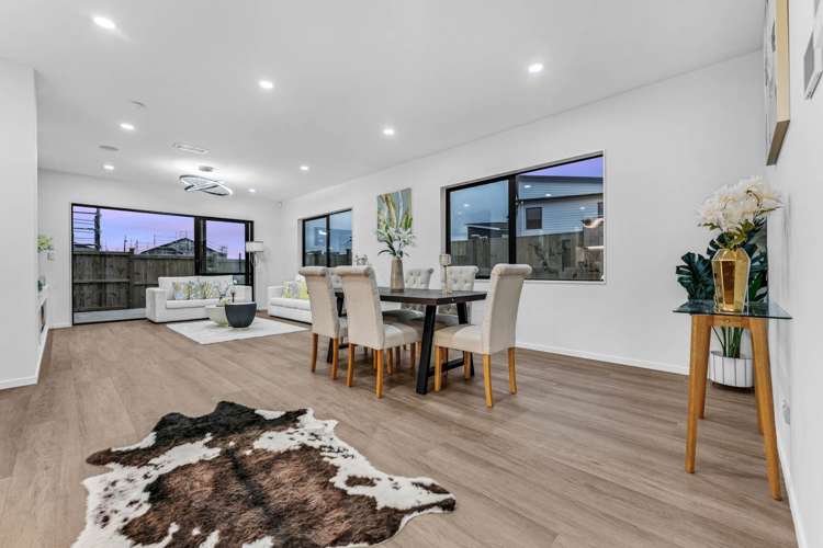 9 Catalina Avenue Karaka_11